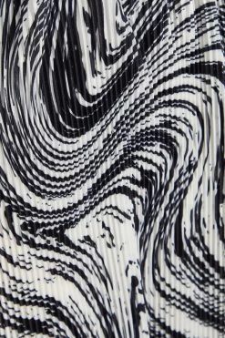 Black Plisse Swirl Wrap Dress 11 Black Plisse Swirl Wrap Dress -Women Clothing Sale 00100036323 ZS