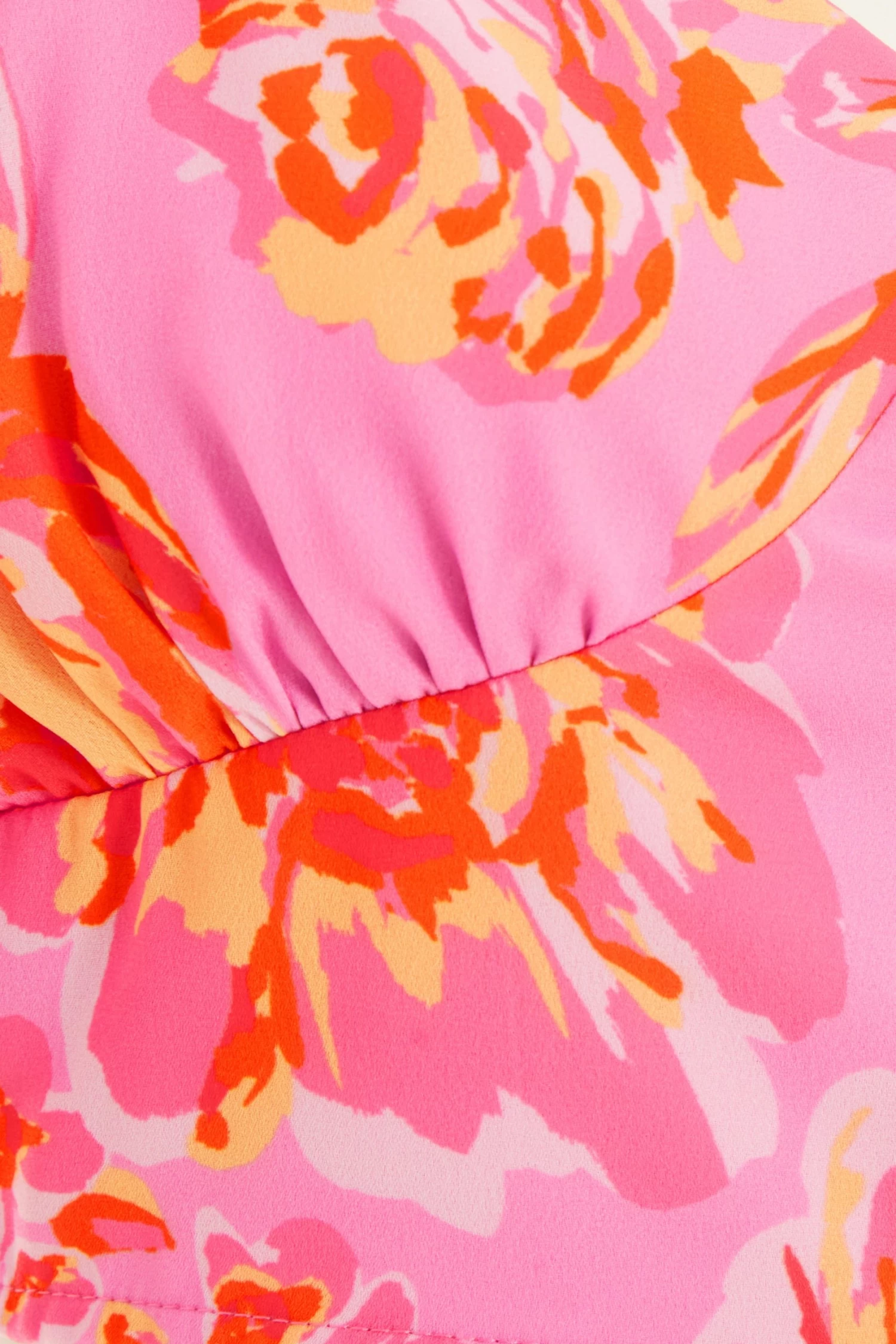 Pink Floral Print Crop Top 6 Pink Floral Print Crop Top - Image 6